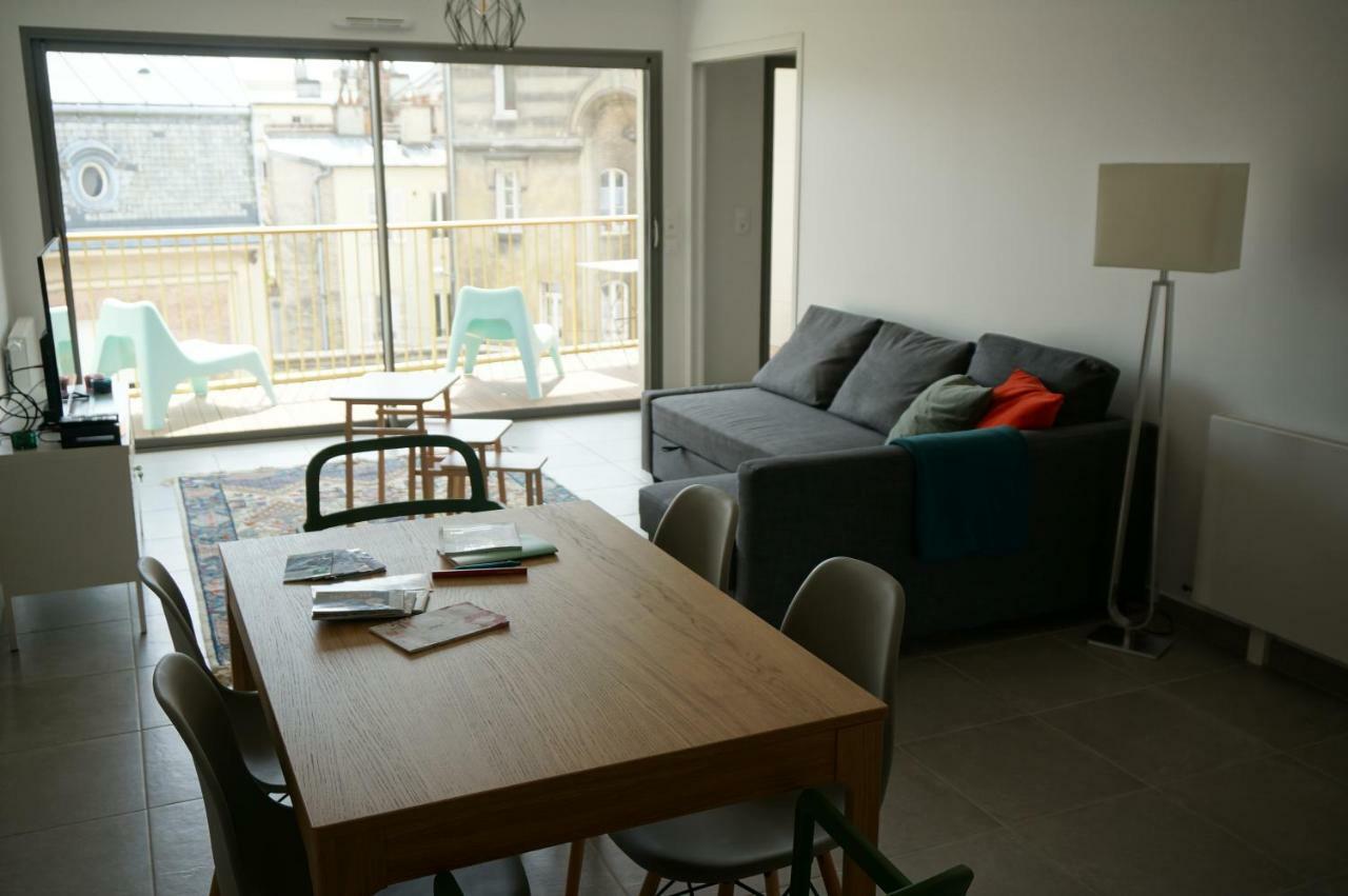 Forum Apartment *
